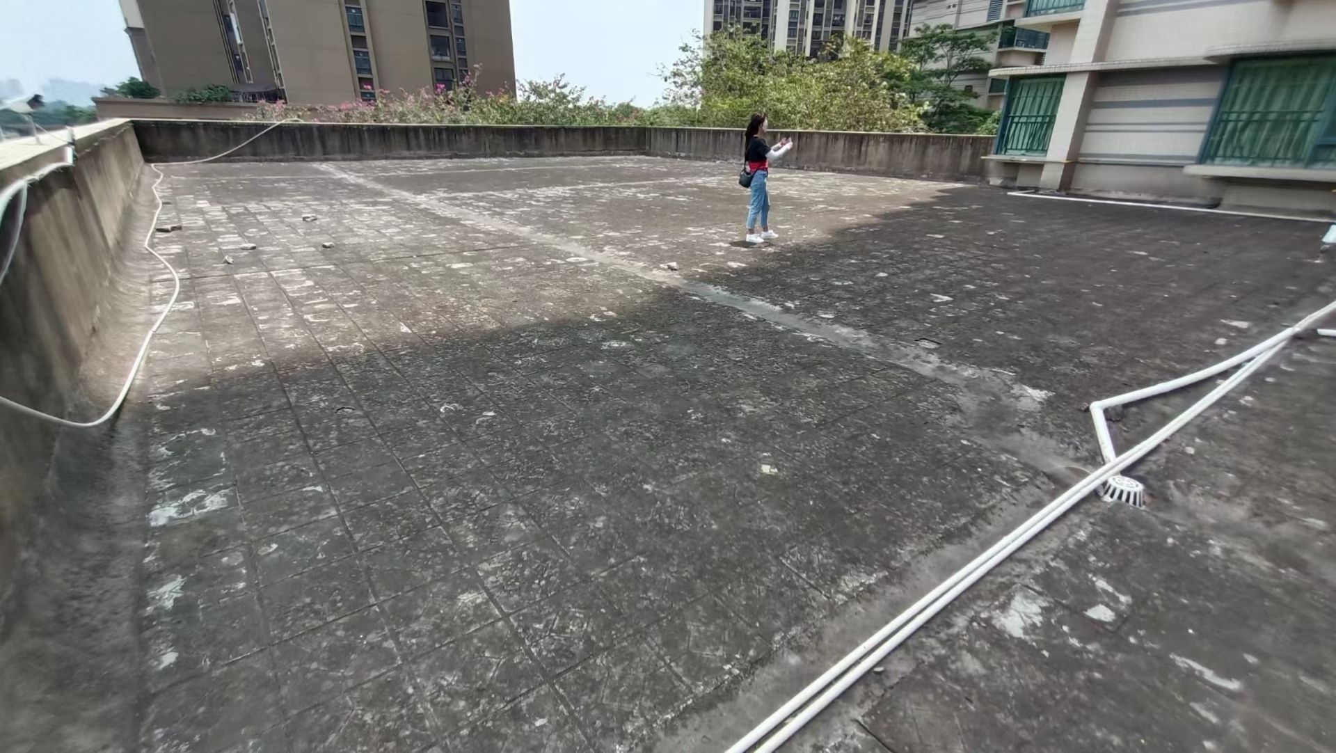 送300方平台花园，雅居乐花园，3室2厅，精装修