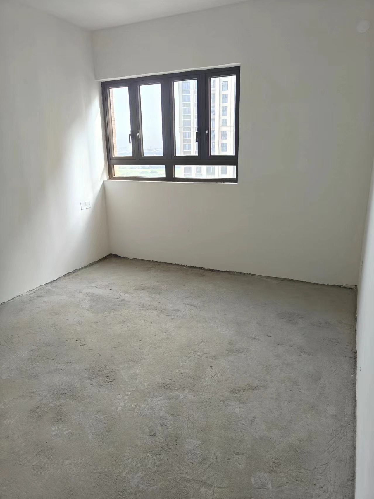 出售 雅居乐 融创 三江府4室2厅2卫129平米98万住宅